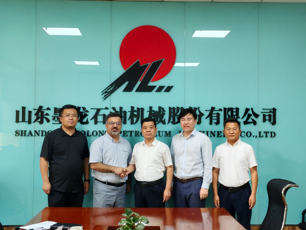 جلسه قرارداد با شرکت مولونگ