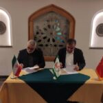 امضای تفاهم نامه مرکز تجاری ج.ا.ایران در شانگهای و انجمن دوستی ایران و چین